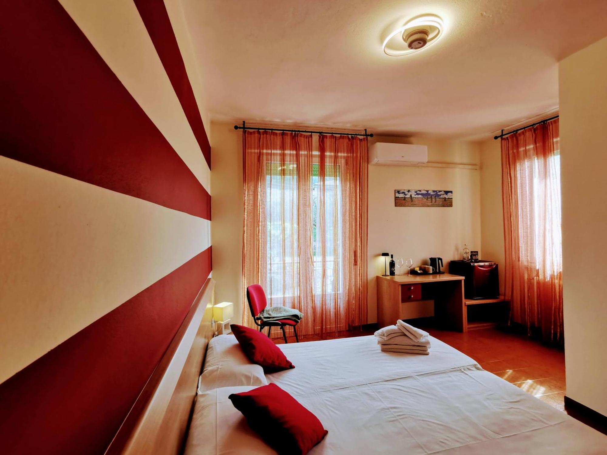 Ristorante Le Rasole Hotel Гарда Екстериор снимка