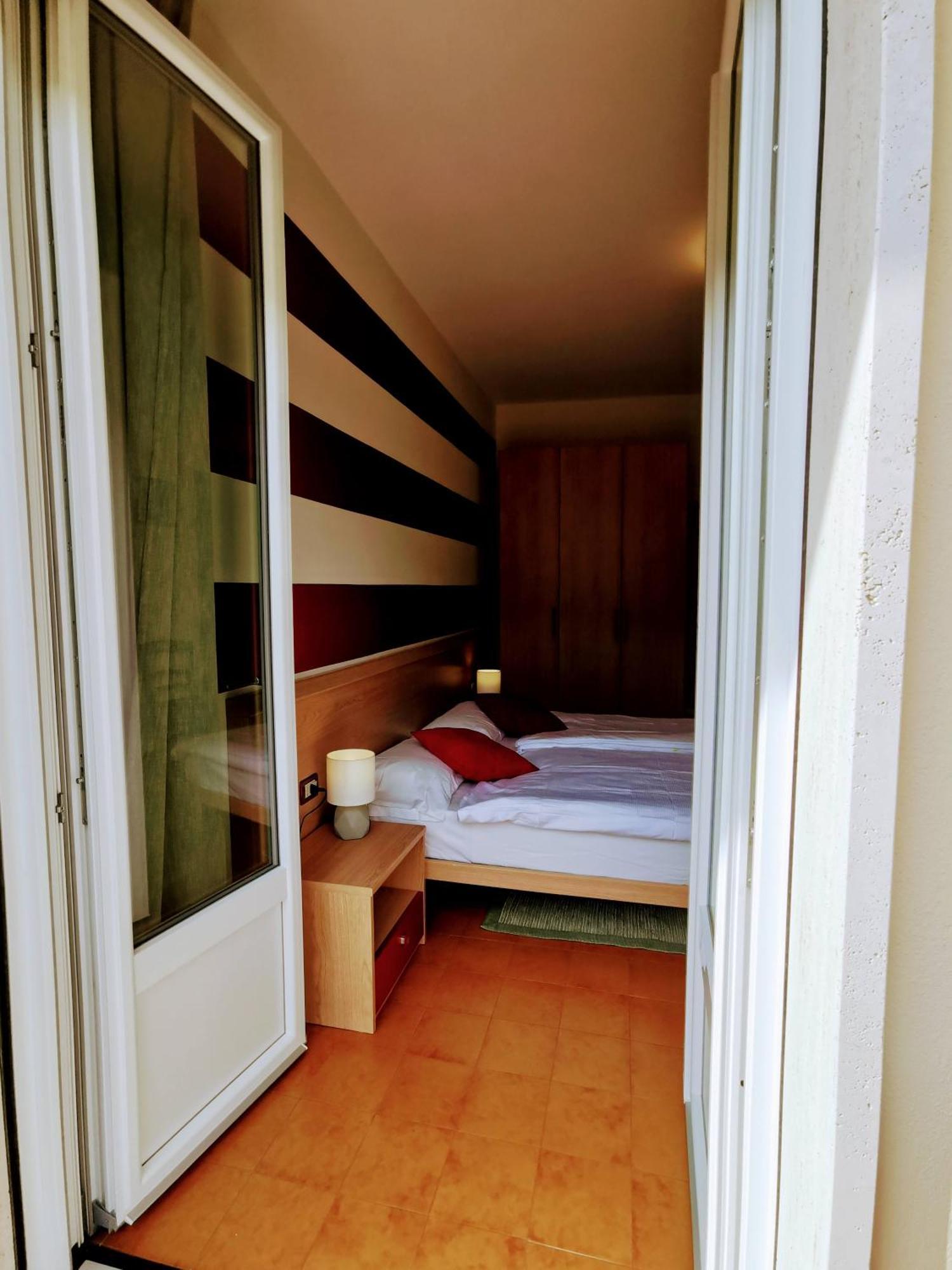 Ristorante Le Rasole Hotel Гарда Екстериор снимка