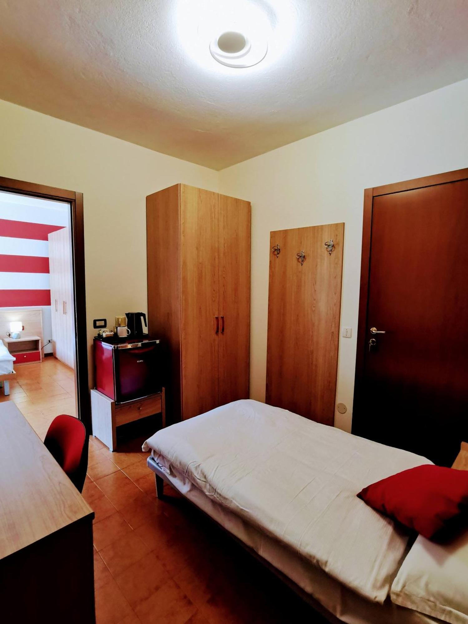 Ristorante Le Rasole Hotel Гарда Екстериор снимка